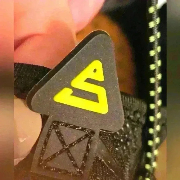 Mens Water Shoe Black Green Multicolored Sole US 10 EU 43 EUC - Picture 8 of 8